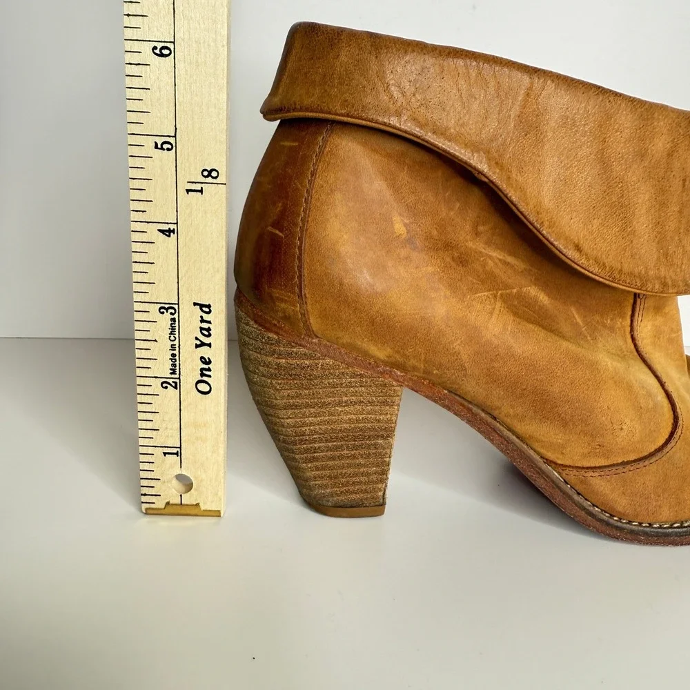 J Shoes Leather Brown Fold Over Ankle Booties Women 7.5 Block Heel Saloon Winter